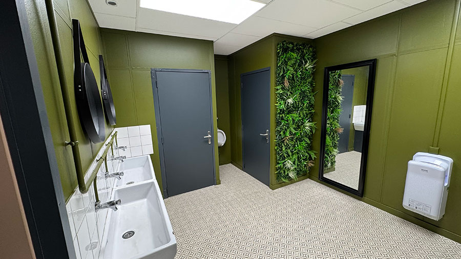 location-bureaux-issoudun-vestiaire3